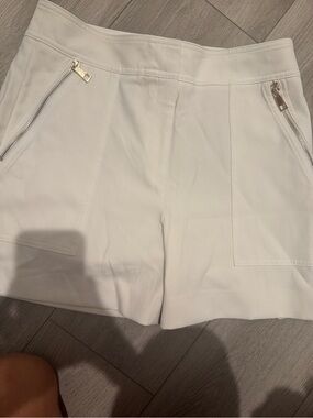 White House Black Market White High-Rise Zip-Pocket Stretch Shorts